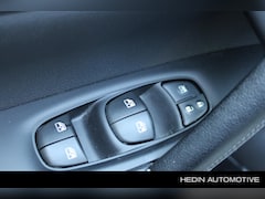 Nissan Qashqai - 1.3 DIG-T 140 PK Design Edition NL-Auto | Navigatie | 360 Graden Camera | Climate Controle