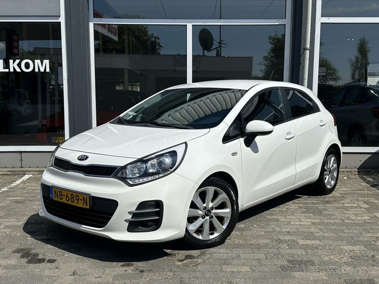 Kia Rio - 1.4 CVVT DynamicLine|Navi|Camera|Cruise|Dealer ondh. - AutoWereld.nl