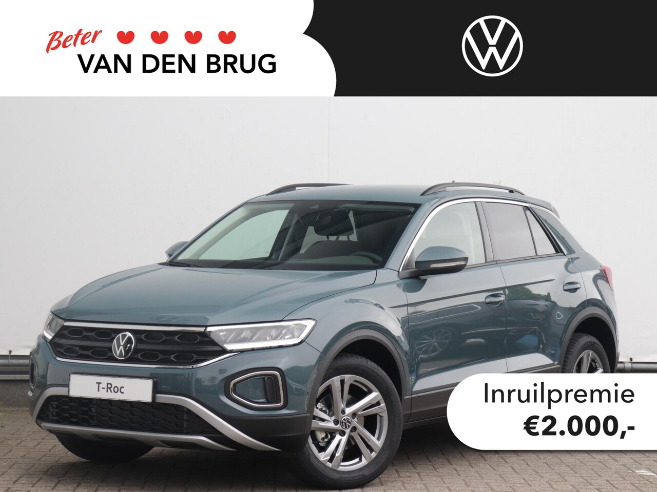 Volkswagen T-Roc - Life Edition 1.0 TSI 116pk | Trekhaak | Achteruitrijcamera | Parkeersensoren | 17" velgen - AutoWereld.nl