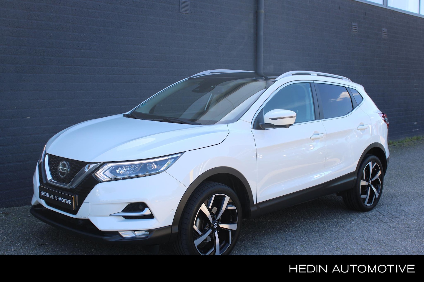 Nissan Qashqai - 1.3 DIG-T 140 PK Tekna NL-Auto | Navigatie | 360 Graden Camera | Climate Controle | Cruise - AutoWereld.nl