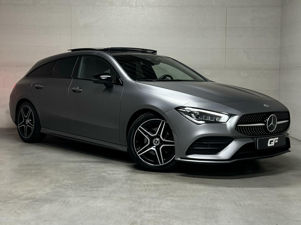 Mercedes-Benz CLA-klasse Shooting Brake - 200 AMG Designo Matt Sfeer - AutoWereld.nl