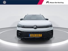 Volkswagen Tiguan - 1.5 eHybrid R-Line Edition Style Interieur Pakket l Black Style Pakket l Assistance Plus P