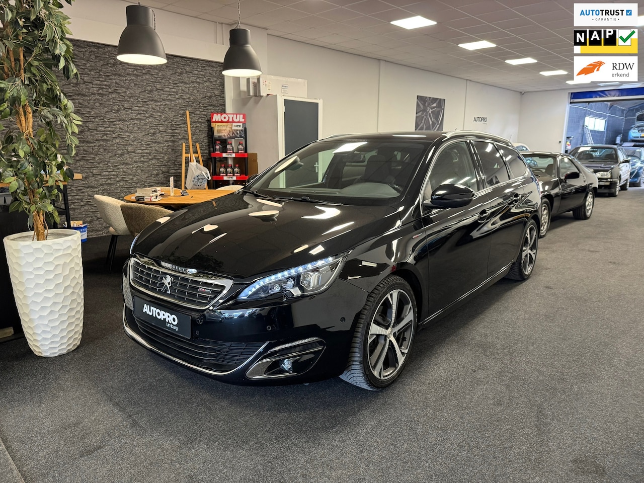 Peugeot 308 SW - 1.2 PureTech GT-line 1.2 PureTech GT-line - AutoWereld.nl