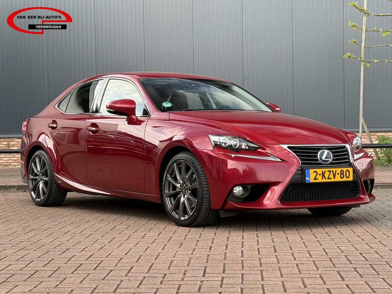 Lexus IS - 300h First Edition / NL-auto / 106dkm - AutoWereld.nl