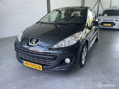 Peugeot 207 - 1.4 VTi Urban Move