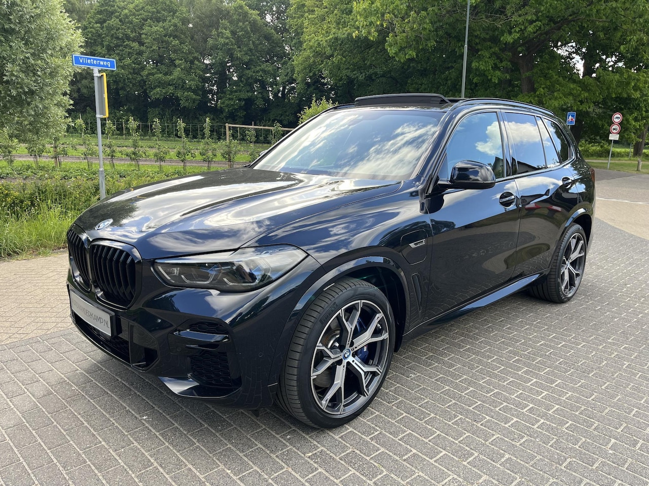 BMW X5 - xDrive45e High Executive M sport / Panorama - AutoWereld.nl