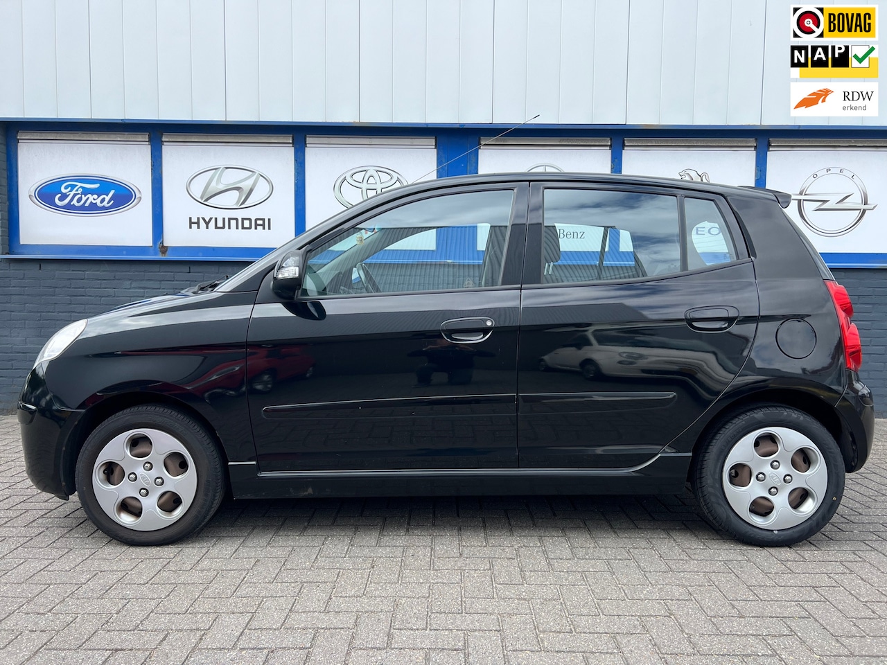 Kia Picanto - 1.1 X-ecutive 2008 131000km NWE.APK 2995eu - AutoWereld.nl