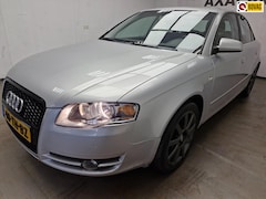 Audi A4 Limousine - 2.0 Pro Line AUTOMAAT AIRCO NETTE AUTO NIEUWE APK