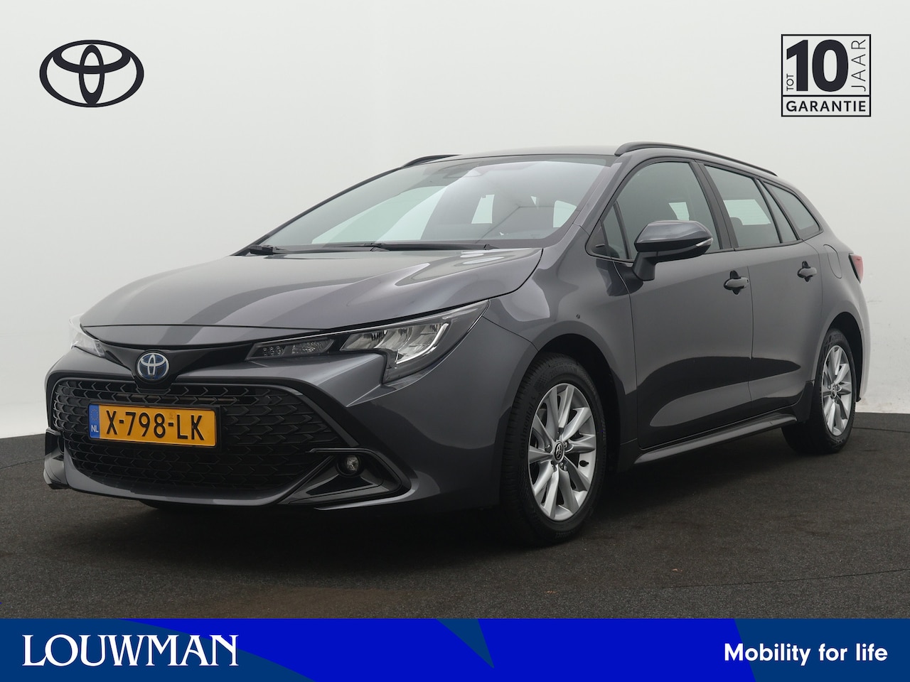 Toyota Corolla Touring Sports - Hybrid 140 Active - AutoWereld.nl