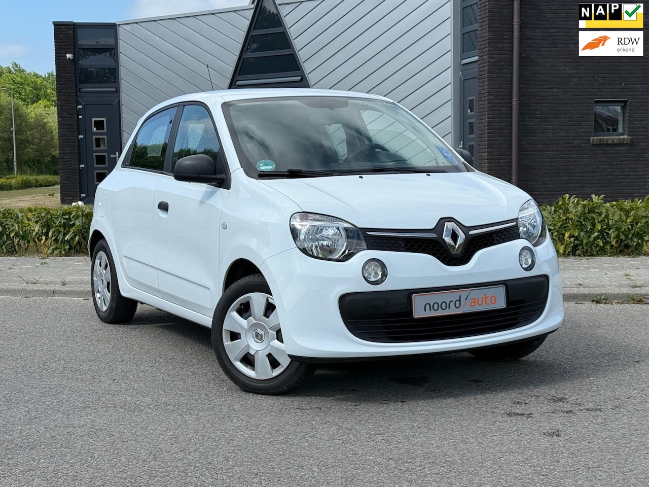 Renault Twingo - 1.0 SCe Intens |Airco | Radio | Cruise | - AutoWereld.nl