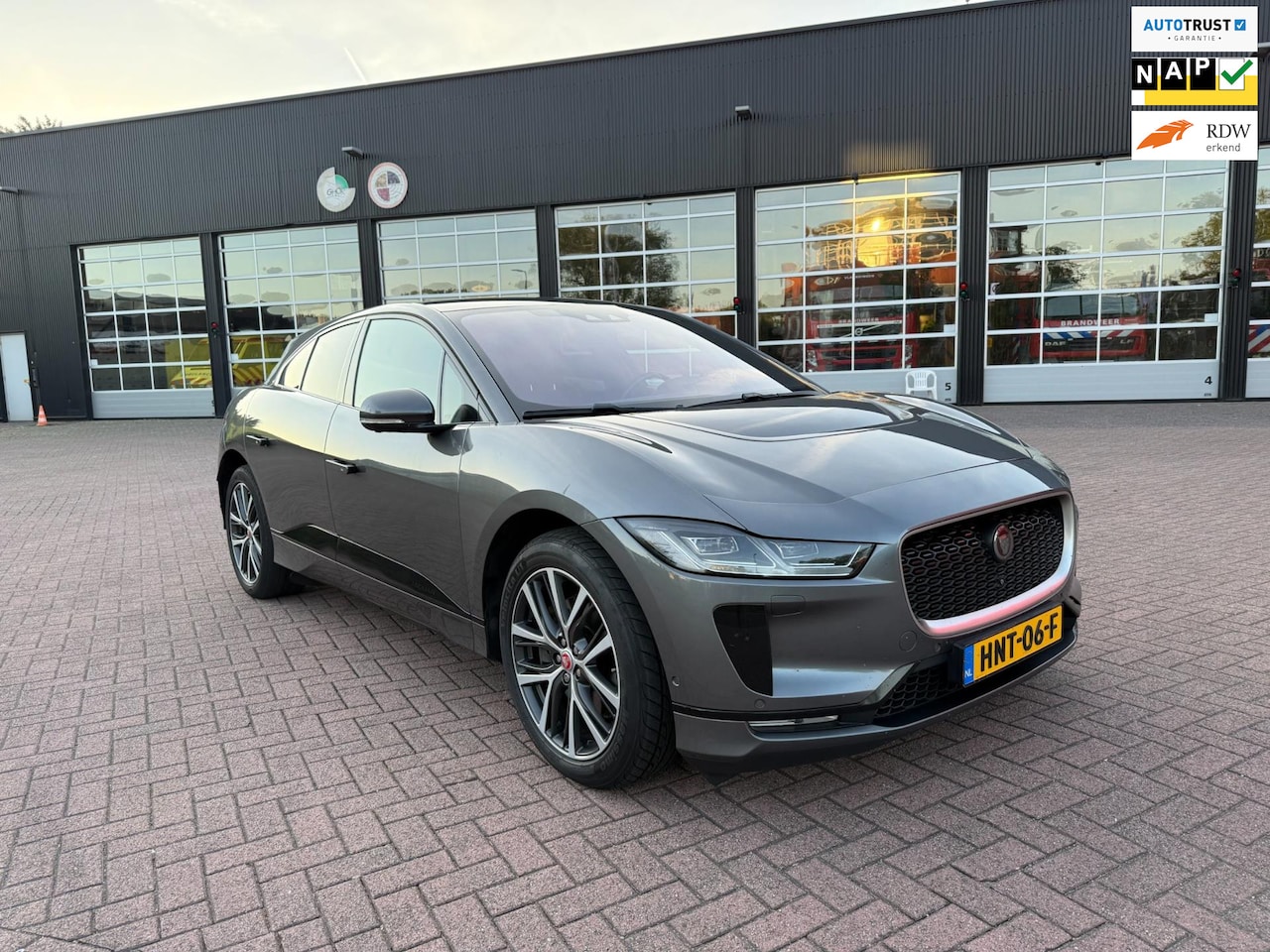 Jaguar I-PACE - EV400 First Edition 90 kWh - AutoWereld.nl