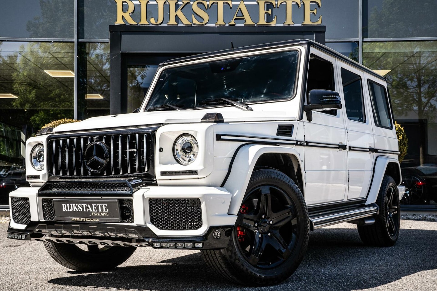Mercedes-Benz G-klasse - AMG G55|PANO|BRABUS PAKKET|XENON|CAMERA - AutoWereld.nl