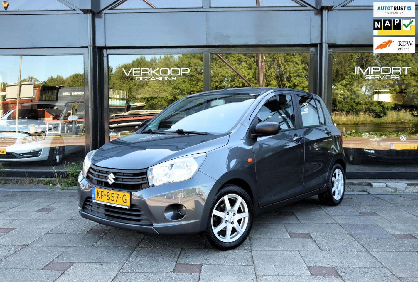Suzuki Celerio - 1.0 Comfort Navigatie Carplay - AutoWereld.nl