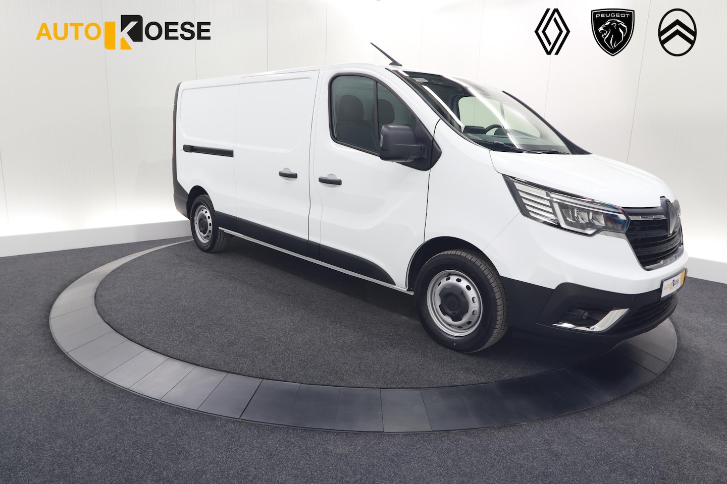 Renault Trafic - 2.0 Blue dCi 130 T30 L2H1 Advance | Camera | Apple Carplay | Parkeersensoren - AutoWereld.nl