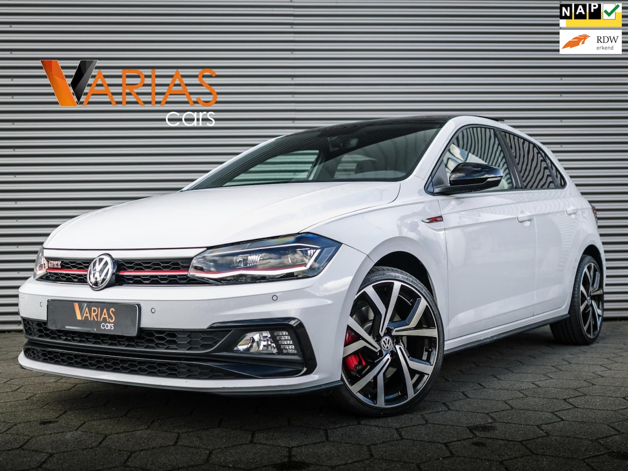 Volkswagen Polo - 2.0 TSI GTI Pano Navi Blindspot PDC CarPlay - AutoWereld.nl