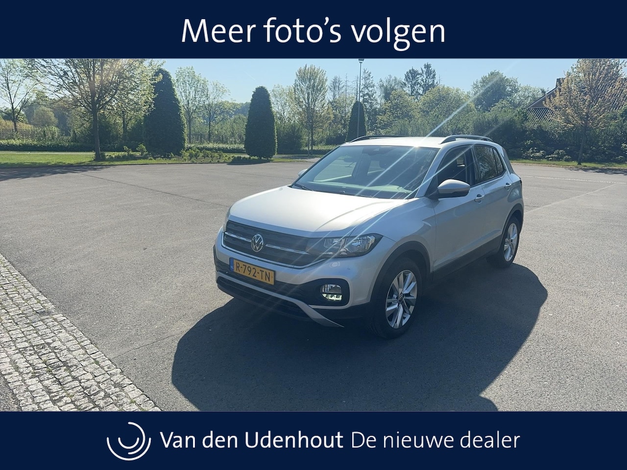 Volkswagen T-Cross - 1.0 TSI 110pk Life DSG / Navigatie / Camera / Trekhaak - AutoWereld.nl