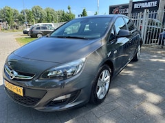 Opel Astra - 1.4 Turbo Berlin