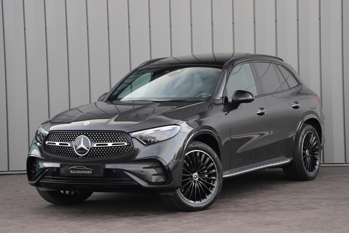 Mercedes-Benz GLC-klasse - 400e AMG 4-Matic | 381PK | Luchtvering | Achterasbesturing | Massage | Sfeerverlichting | - AutoWereld.nl