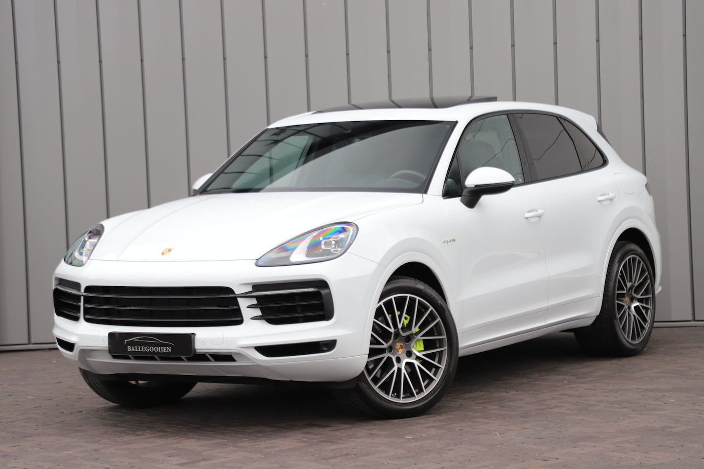 Porsche Cayenne - 3.0 E-Hybrid | 462PK | Pano | Adaptief-onderstel | Memory | Bose | Matrix-led | Sport-chro - AutoWereld.nl