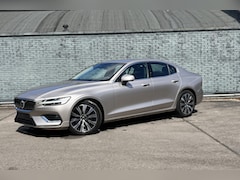 Volvo S60 - 2.0 B4 Automaat Plus Bright | Adaptieve Cruise Control | LED | Keyless | Parkeersensoren |