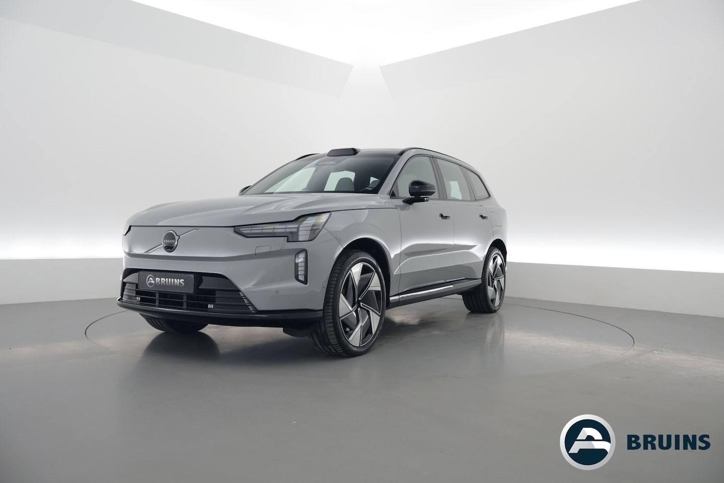 Volvo EX90 - Twin Motor Performance Ultra 7p. 111 kWh | Bowers & Wilkins | Head-up | Massage | 22 '' | - AutoWereld.nl