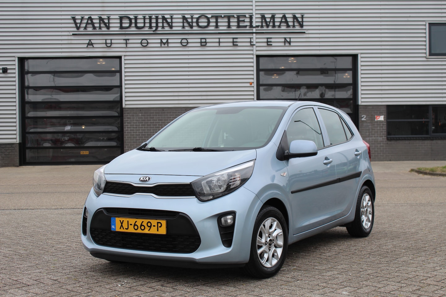 Kia Picanto - 1.0 CVVT EconomyPlusLine / Airco / LMV 14" / N.A.P. - AutoWereld.nl