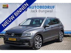 Volkswagen Tiguan - 1.4 TSI DSG 4Motion R-Line Highline Trekhaak | Digital dashboard | ACC * All in prijs