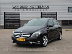 Mercedes-Benz B-klasse - 180 Ambition / Leer / Navigatie / N.A.P