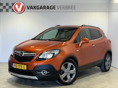 Opel Mokka - 1.8 Cosmo | LM Velgen 18" | Parkeersensoren Voor en Achter | Voorstoelen en Stuur Verwarmd