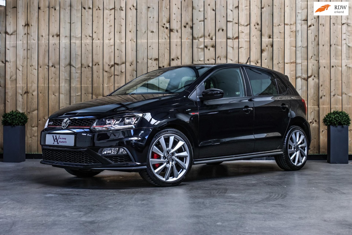 Volkswagen Polo - 1.8 TSI GTI *Led*Cruise control*DSG*Navi*PDC* - AutoWereld.nl