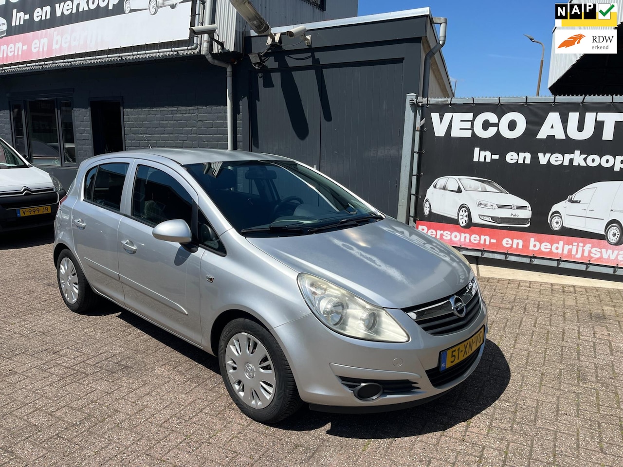Opel Corsa - 1.4-16V Business airco advertentie goed lezen - AutoWereld.nl
