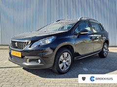 Peugeot 2008 - 1.2 110PK PureTech | Blue Lion | Panoramadak | Parkeersensoren achter | 16 inch LMV | Airc