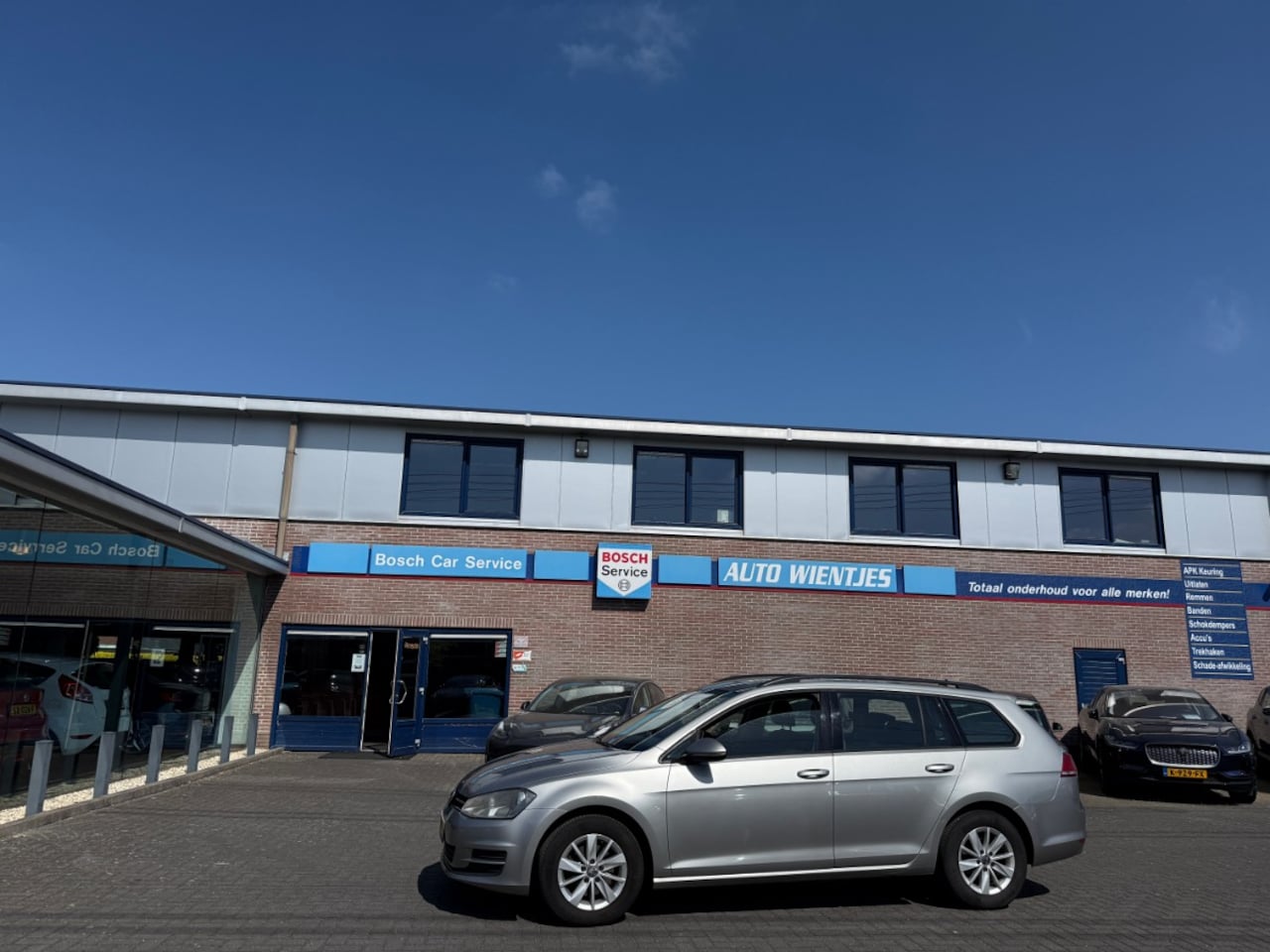Volkswagen Golf Variant - 1.2 TSI DSG | Comfortline | Airco-Ecc | Cruise | Navi - AutoWereld.nl