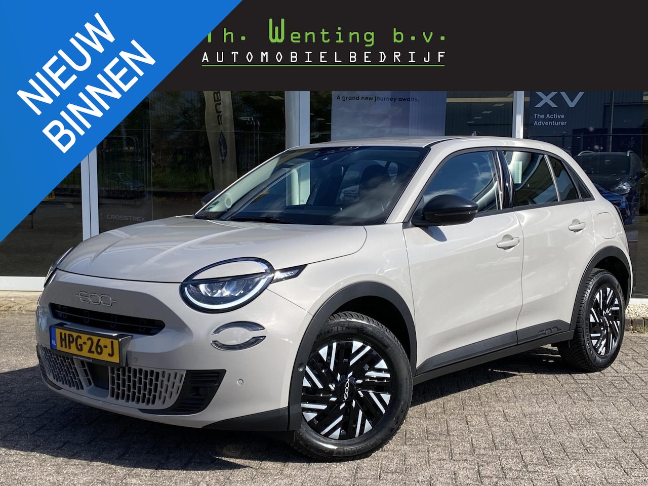 Fiat 600 - 1.2 Hybrid Urban | In Nieuwstaat | Stoelverwarming | 360-Graden Camera | Keyless Entry | L - AutoWereld.nl