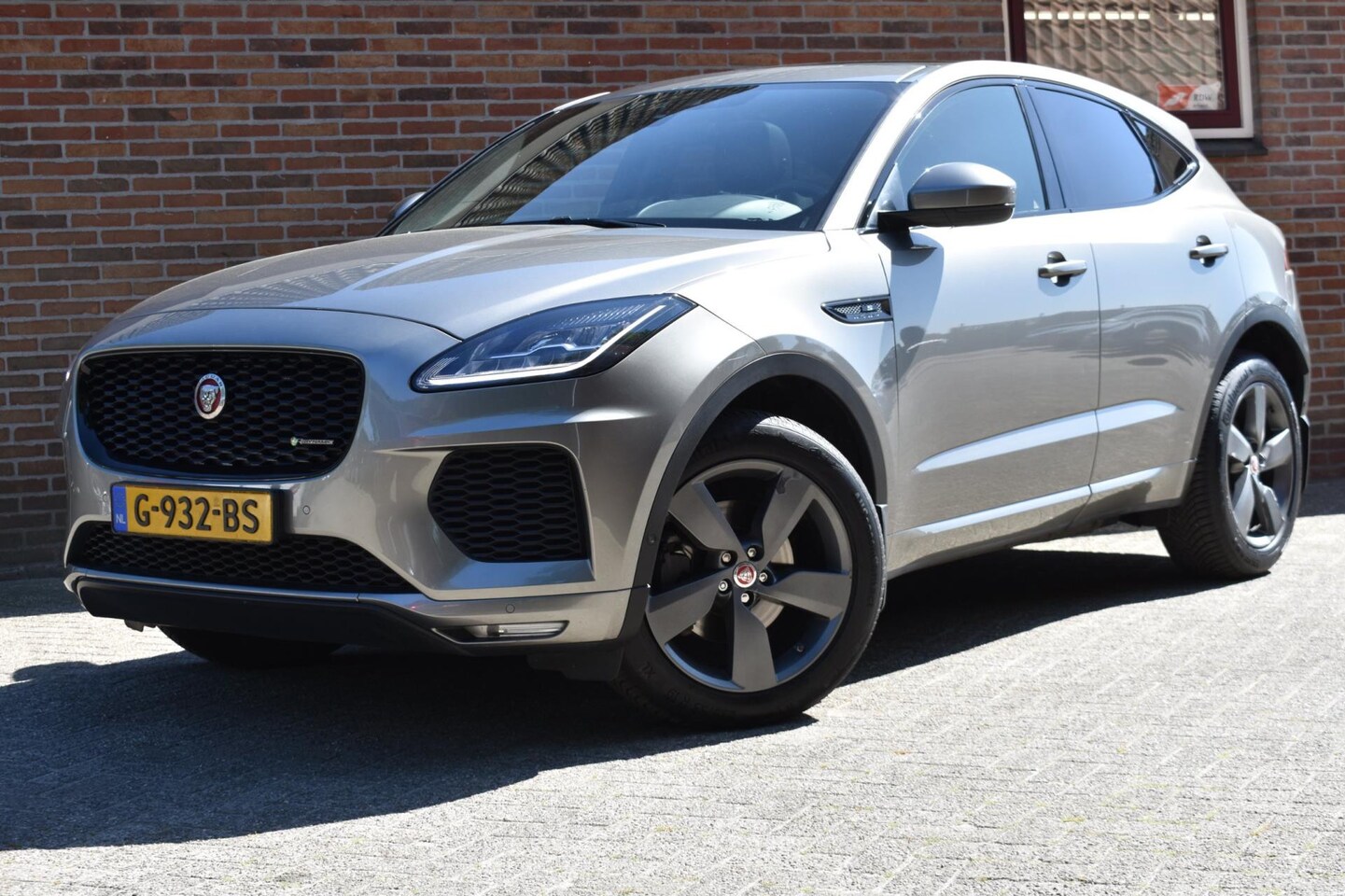 Jaguar E-Pace - 2.0 D150 R-Dynamic S '19 Pano Navi Clima Cruise - AutoWereld.nl