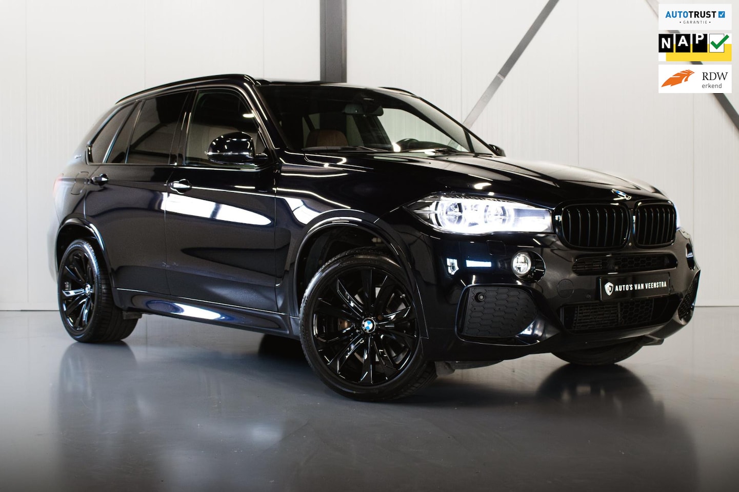 BMW X5 - 40e iPerformance High Executive FULL! | PANO | HUD | M Sport | INDIVIDUAL - AutoWereld.nl