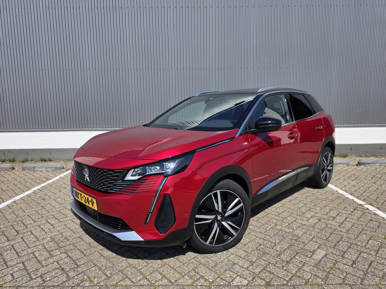 Peugeot 3008 - 1.2 PureTech GT Panodak Massage Leder PDC MFS DH LA VOL!!! - AutoWereld.nl