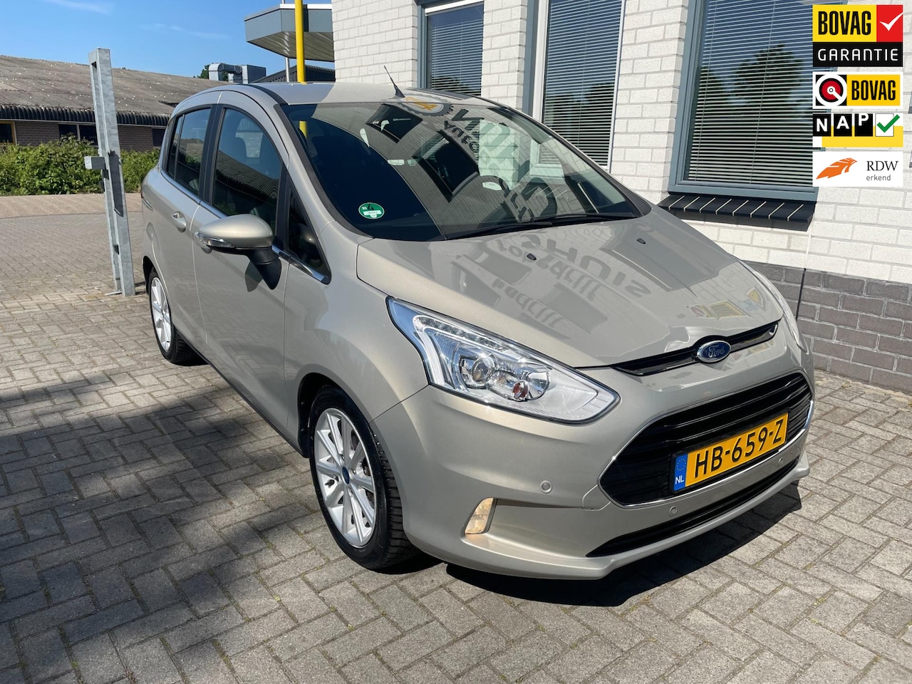 Ford B-Max - 1.6 TI-VCT Titanium / Automaat / Cruise controle / PDC V+A / Trekhaak / Climate Controle / - AutoWereld.nl