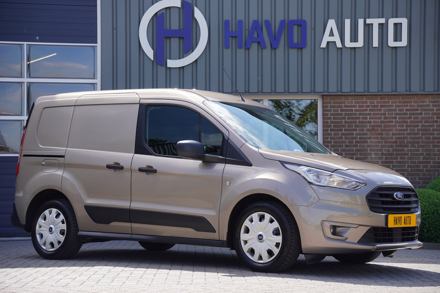 Ford Transit Connect - 1.0 Benzine, 3-ZITS, INCL. BTW EN BPM - AutoWereld.nl