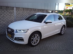 Audi Q5 - 45 TFSI Quattro S Edition Autom Panodak Luchtvering Leder Adaptieve Cruise Navi Camera Cli