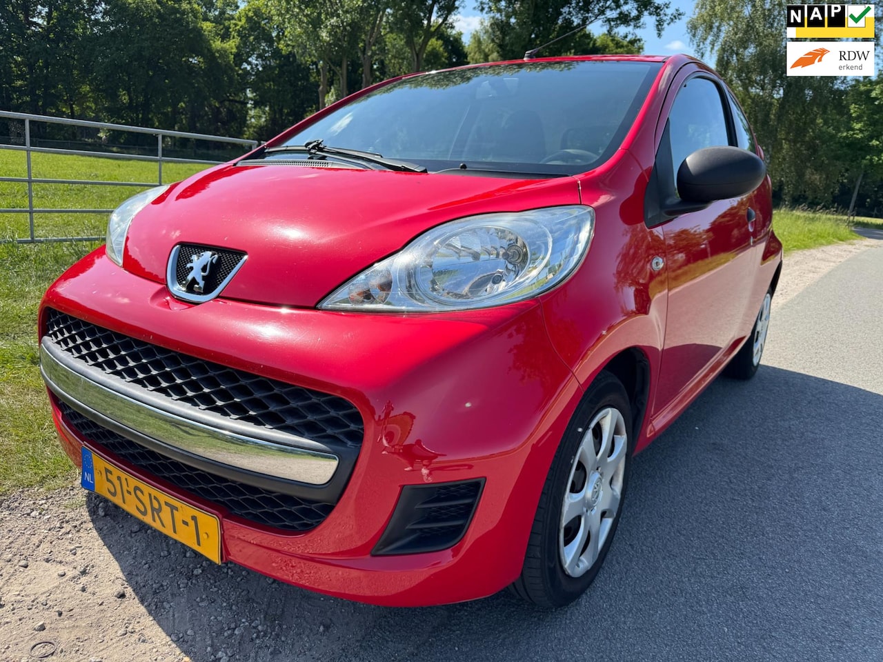 Peugeot 107 - 1.0-12V XR met airco - AutoWereld.nl