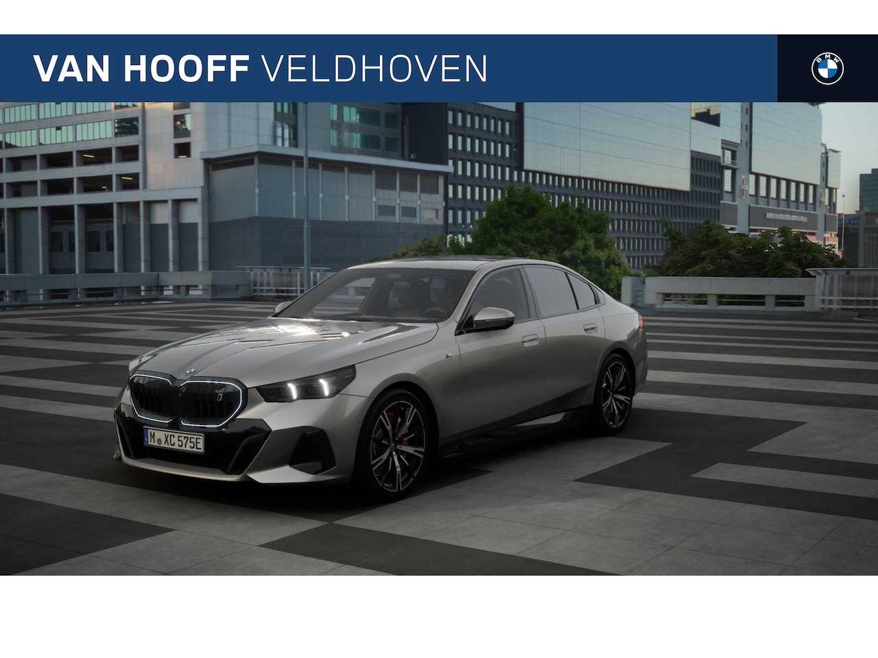 BMW i5 - xDrive40 M Sport / Adaptief onderstel professional / Adaptieve LED / Stoelventilatie / Par - AutoWereld.nl