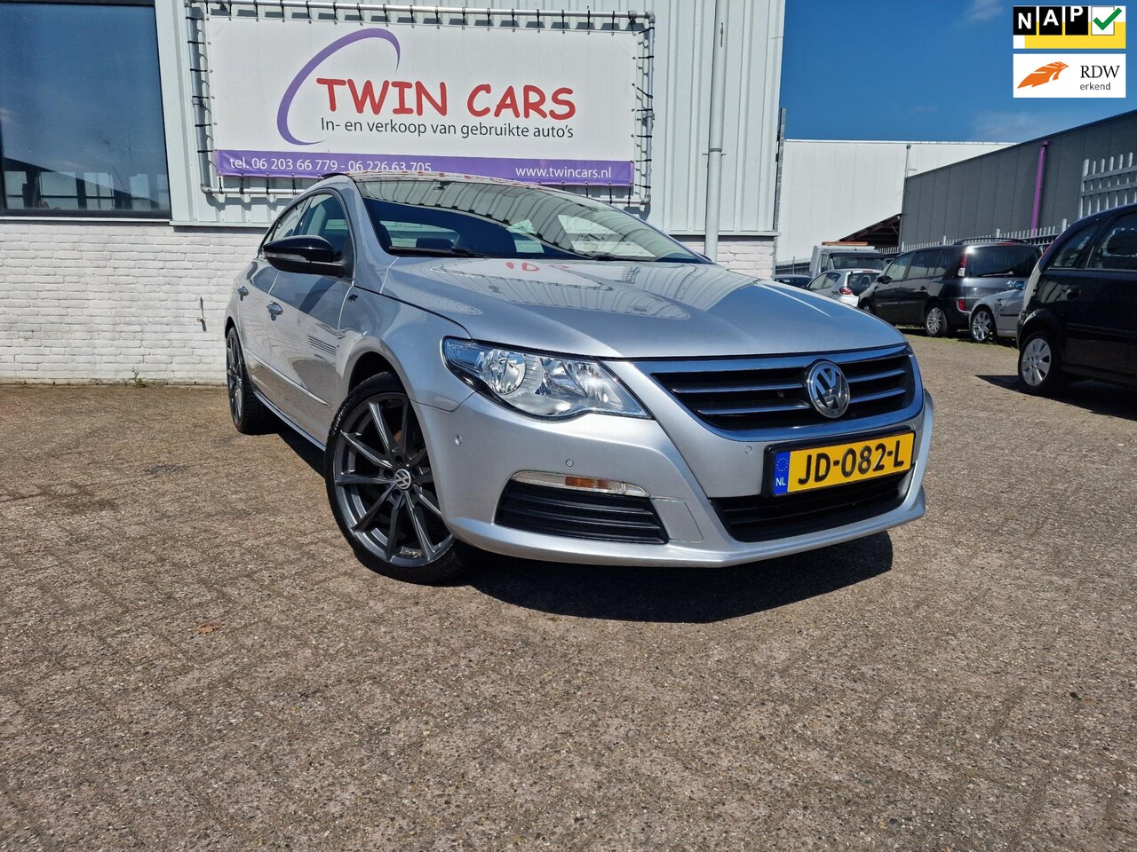 Volkswagen Passat CC - 1.8 TSI 4p. PANORAMA LEER NAVI 19" - AutoWereld.nl