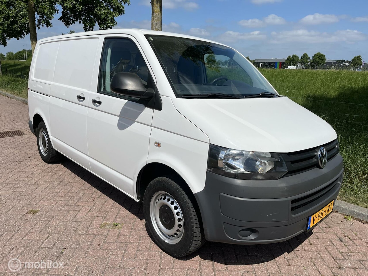 Volkswagen Transporter - 2.0i Benzine | Trekhaak | Marge - AutoWereld.nl