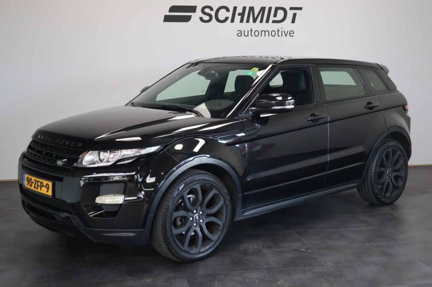 Land Rover Range Rover Evoque - 2.2 SD4 4WD Prestige 190 pk | Pano | Meridian | Navi | Trekhaak - AutoWereld.nl