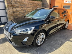 Ford Focus Wagon - 1.0 EcoBoost Titanium Business