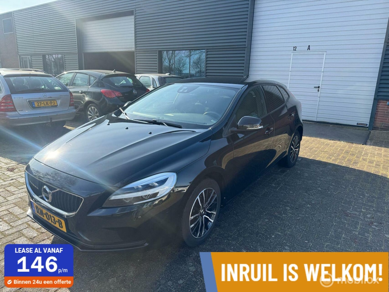 Volvo V40 - 2.0 D2 Momentum / ACC/ BLIS / PDC / - AutoWereld.nl