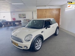 MINI One - 1.4 Pepper Apk Nieuw, 2e eigenaar, Airco, E-Ramen, N.A.P, Lm velgen, 2 sleutels + Boekjes,