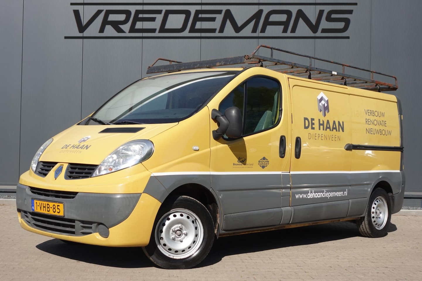 Renault Trafic - 2.0 dCi T29 L2H1 2.0 dCi T29 L2H1 - AutoWereld.nl