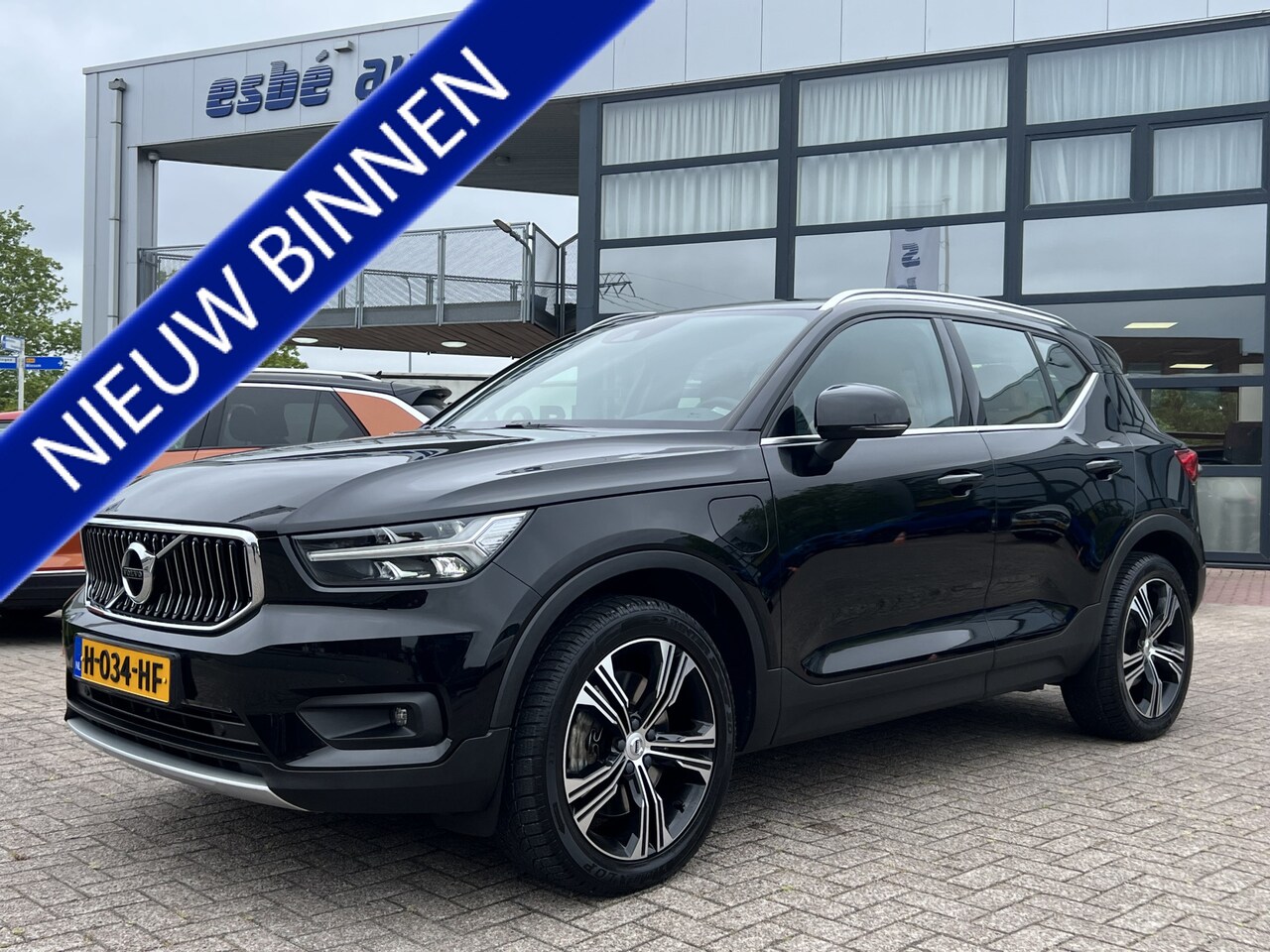 Volvo XC40 - 1.5 T5 Recharge 262 pk Inscription Navigatie Trekhaak Leder Stoelverwarming Intellisafe  S - AutoWereld.nl